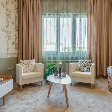 Appartement Charming And Artistic Matryoshka Place In Downtown Sofia